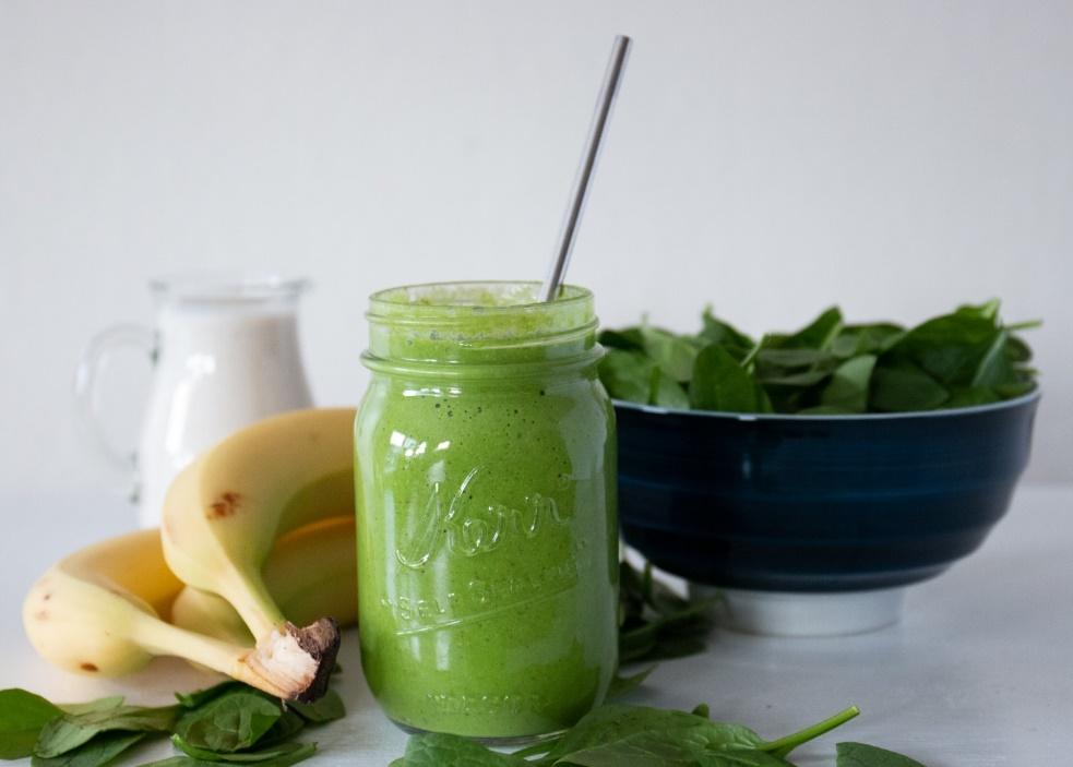 155 Banana And Spinach Raspberry Smoothie
