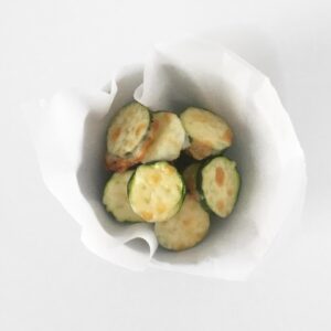 36 CHEESY ZUCCHINI CHIPS